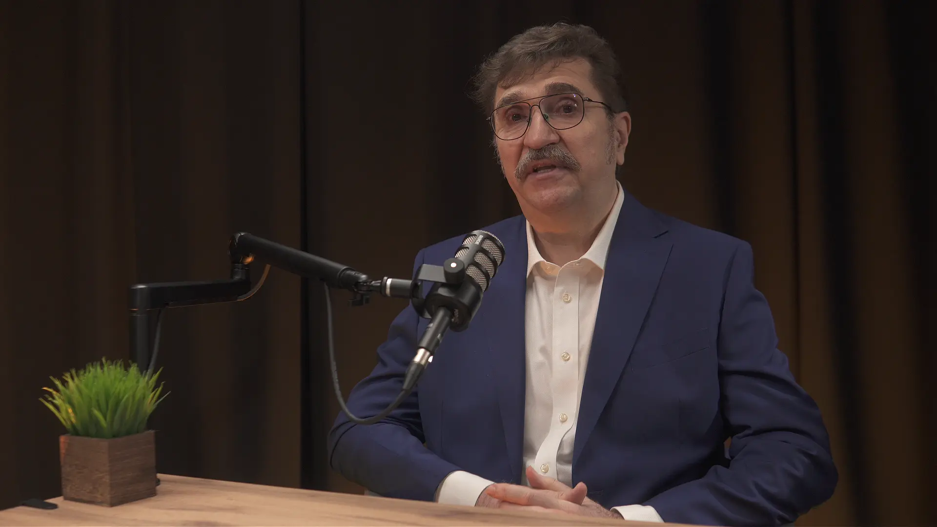 Валерий Комиссаров